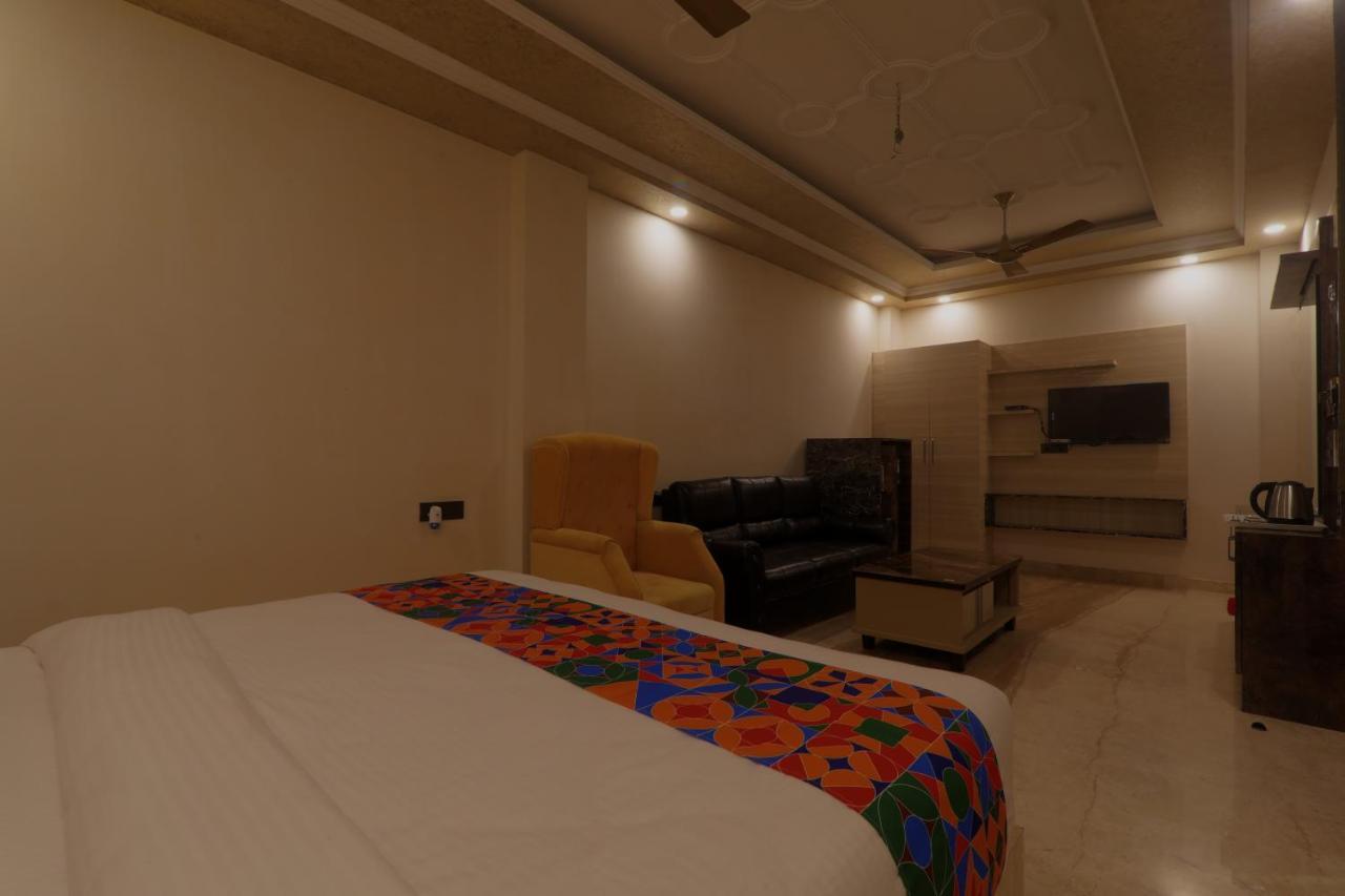 Shri Tirupati Residency Hotell Lucknow Eksteriør bilde