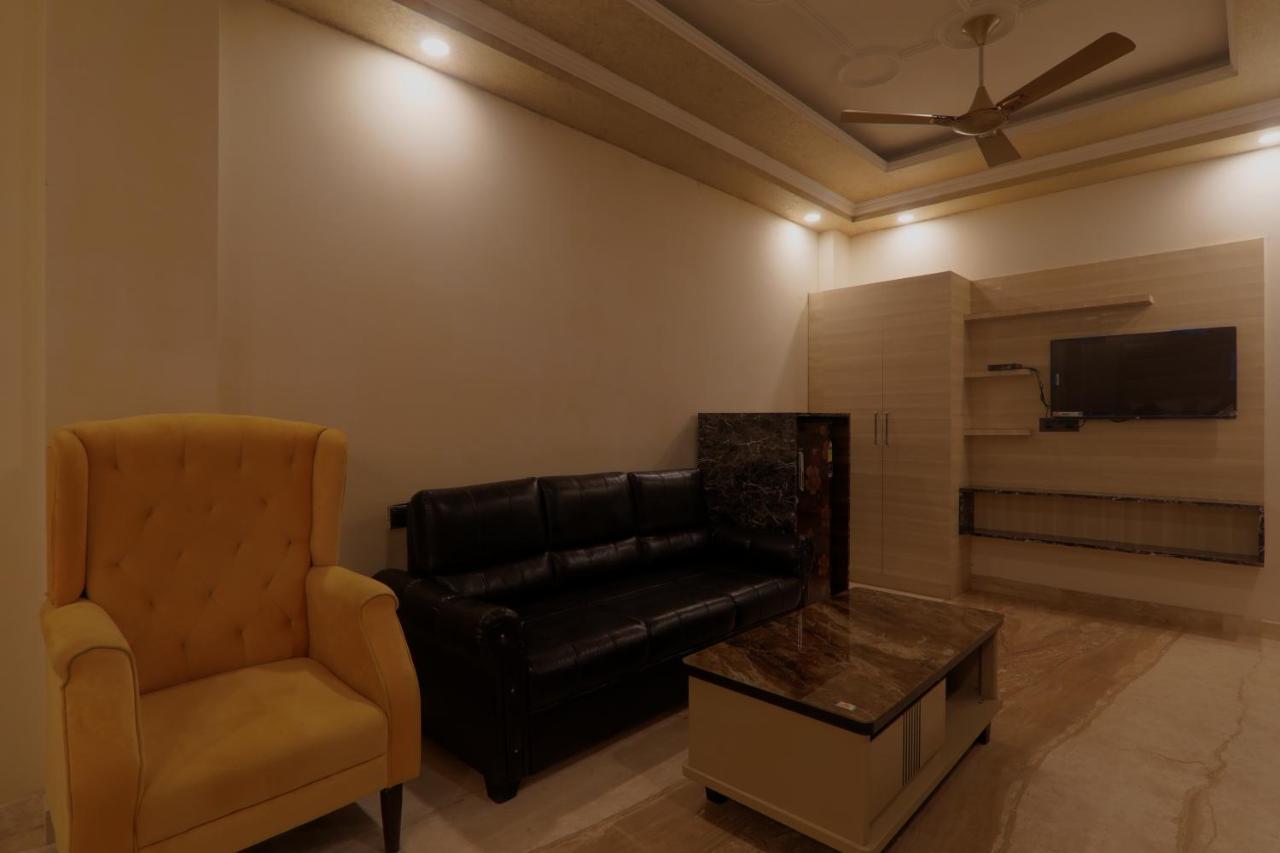 Shri Tirupati Residency Hotell Lucknow Eksteriør bilde