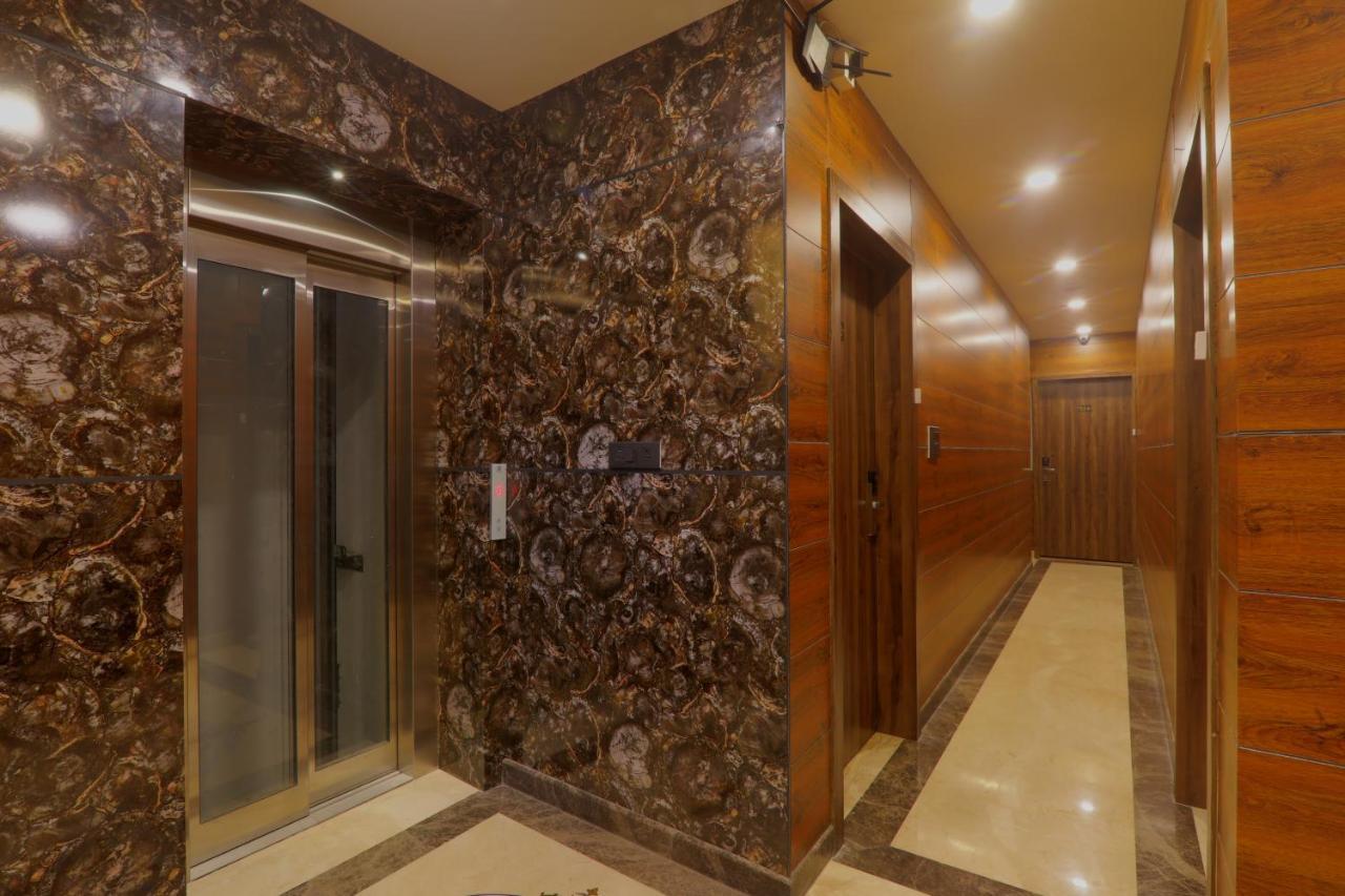 Shri Tirupati Residency Hotell Lucknow Eksteriør bilde