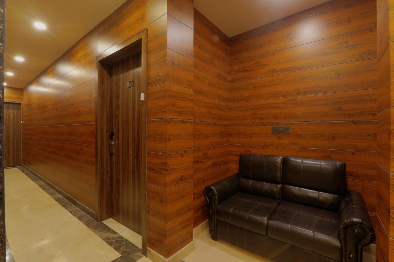 Shri Tirupati Residency Hotell Lucknow Eksteriør bilde