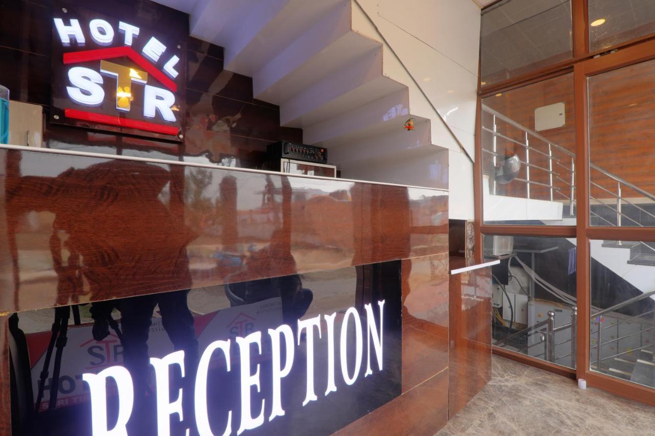 Shri Tirupati Residency Hotell Lucknow Eksteriør bilde
