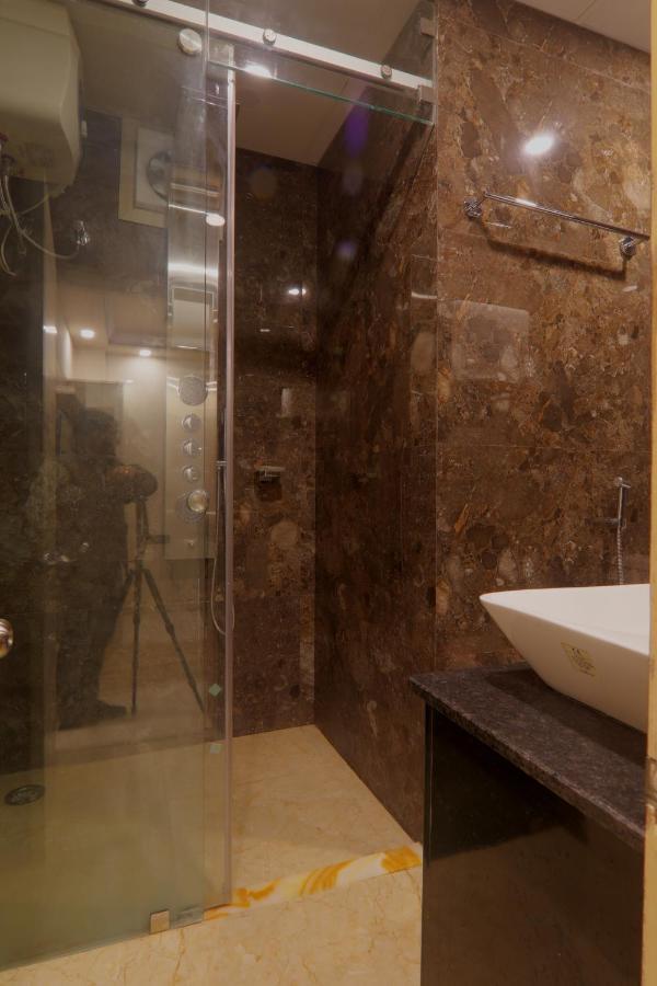 Shri Tirupati Residency Hotell Lucknow Eksteriør bilde
